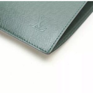 Louis Vuitton Diary Cover Limited taiga leather